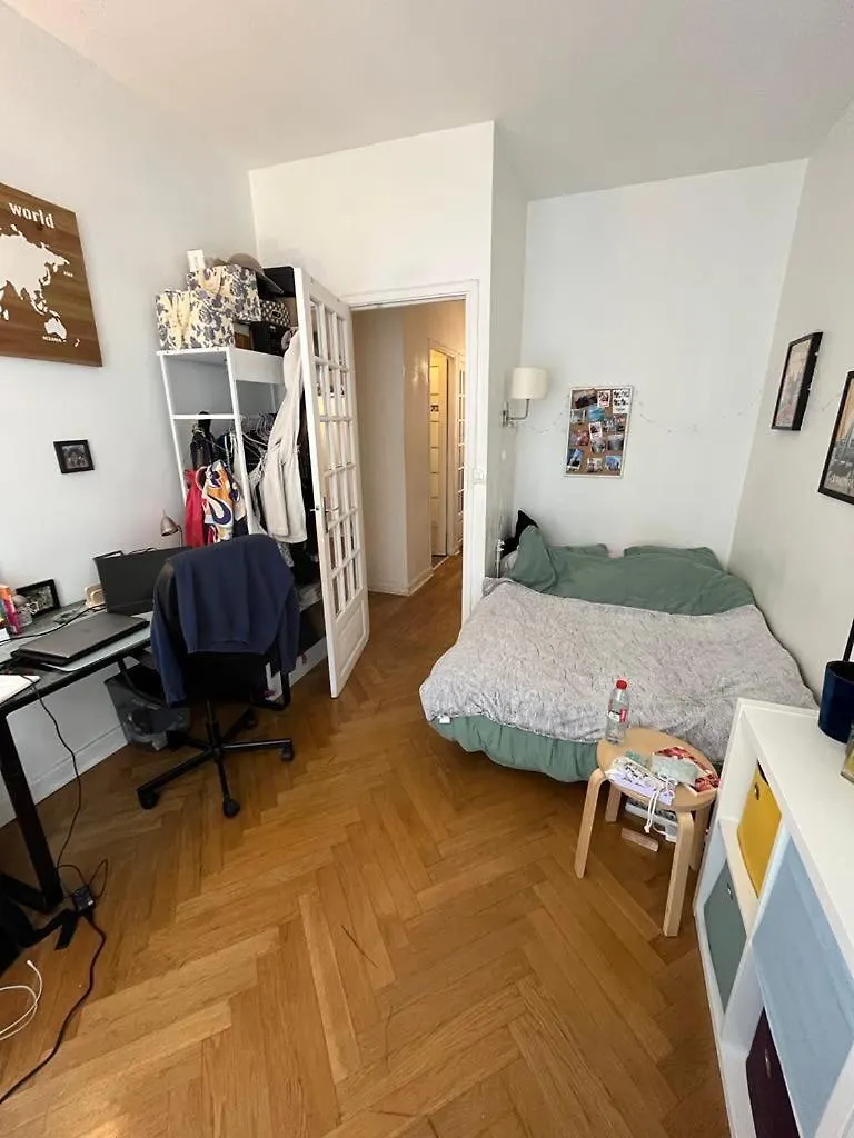 3 Pieces Jardin Pres Du Champ De Mars Appartement Paris